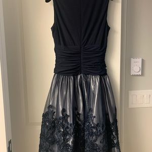 SLNY navy border dress size 8 Macy’s